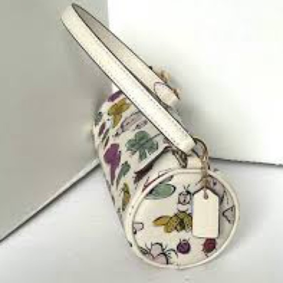 Coach White Shoulder Bag with Nature-Inspired Print - Picture 8 of 11